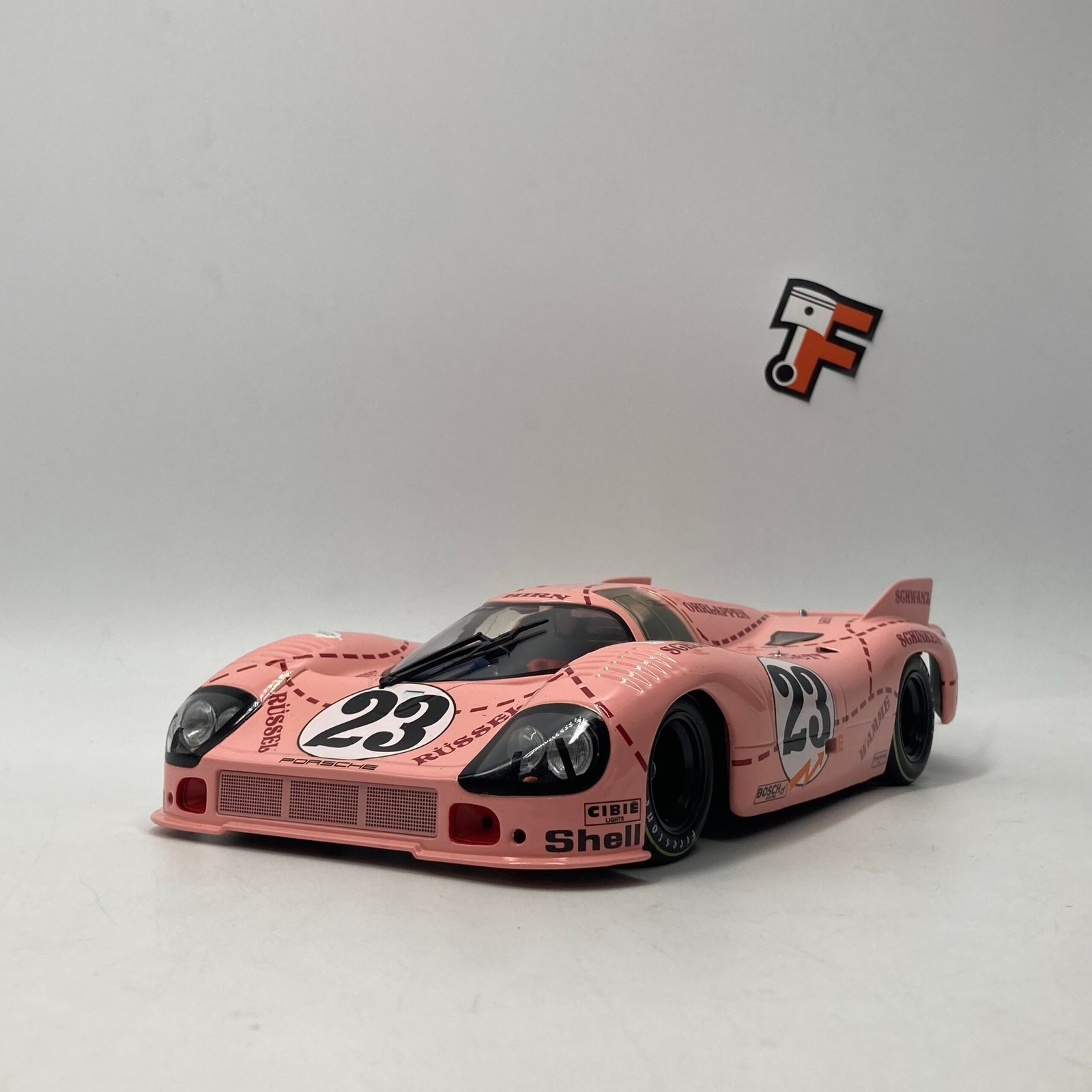 Porsche 917/20 Pink Pig #23 24h Le Mans 1971 – Image 3