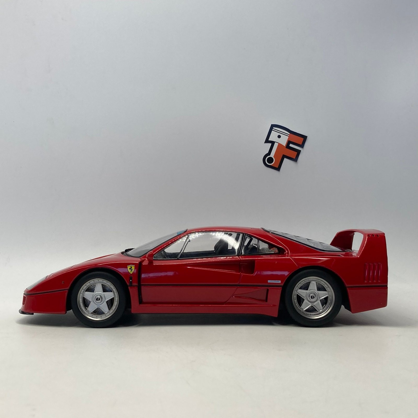Ferrari F40 1987 - Rosso Corsa – Image 4