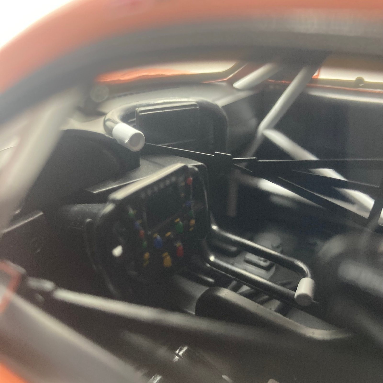 Miniature Porsche 911 991 RSR #92 24H Le Mans 2018 1/12 vendue en Suisse