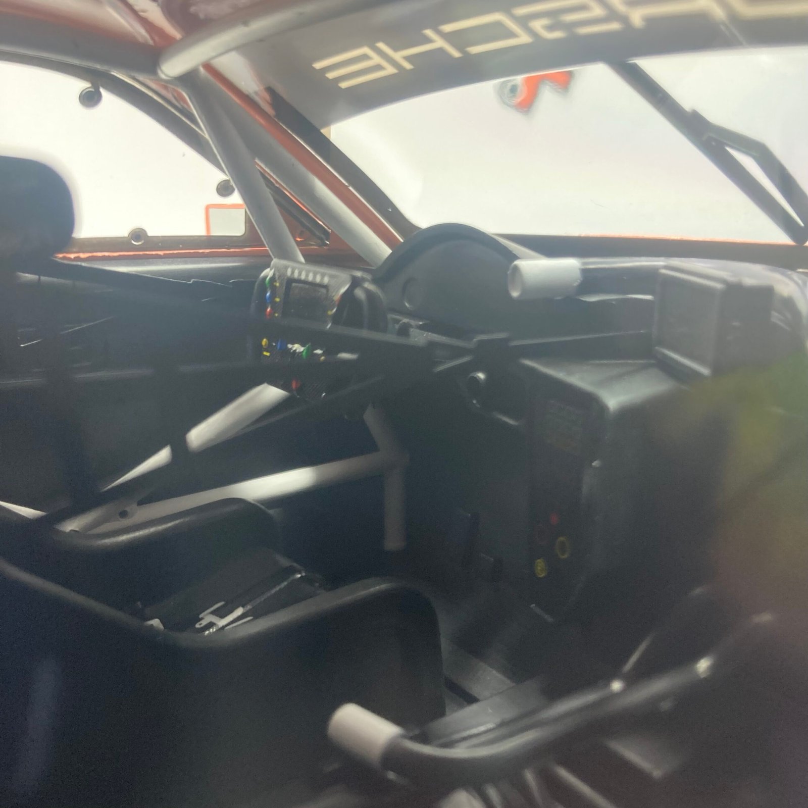 Miniature Porsche 911 991 RSR #92 24H Le Mans 2018 1/12 vendue en Suisse