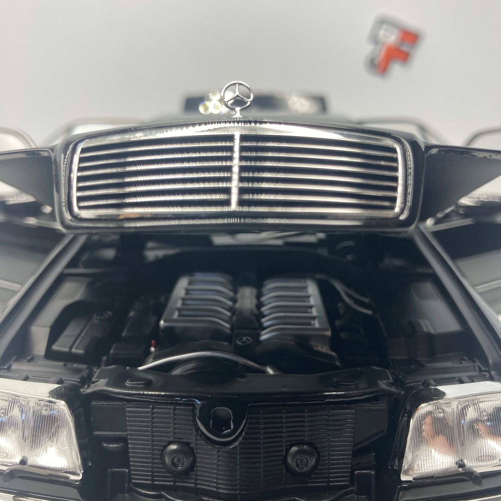 Mercedes-Benz S600 1997 Obsidian Black metallic – Image 14