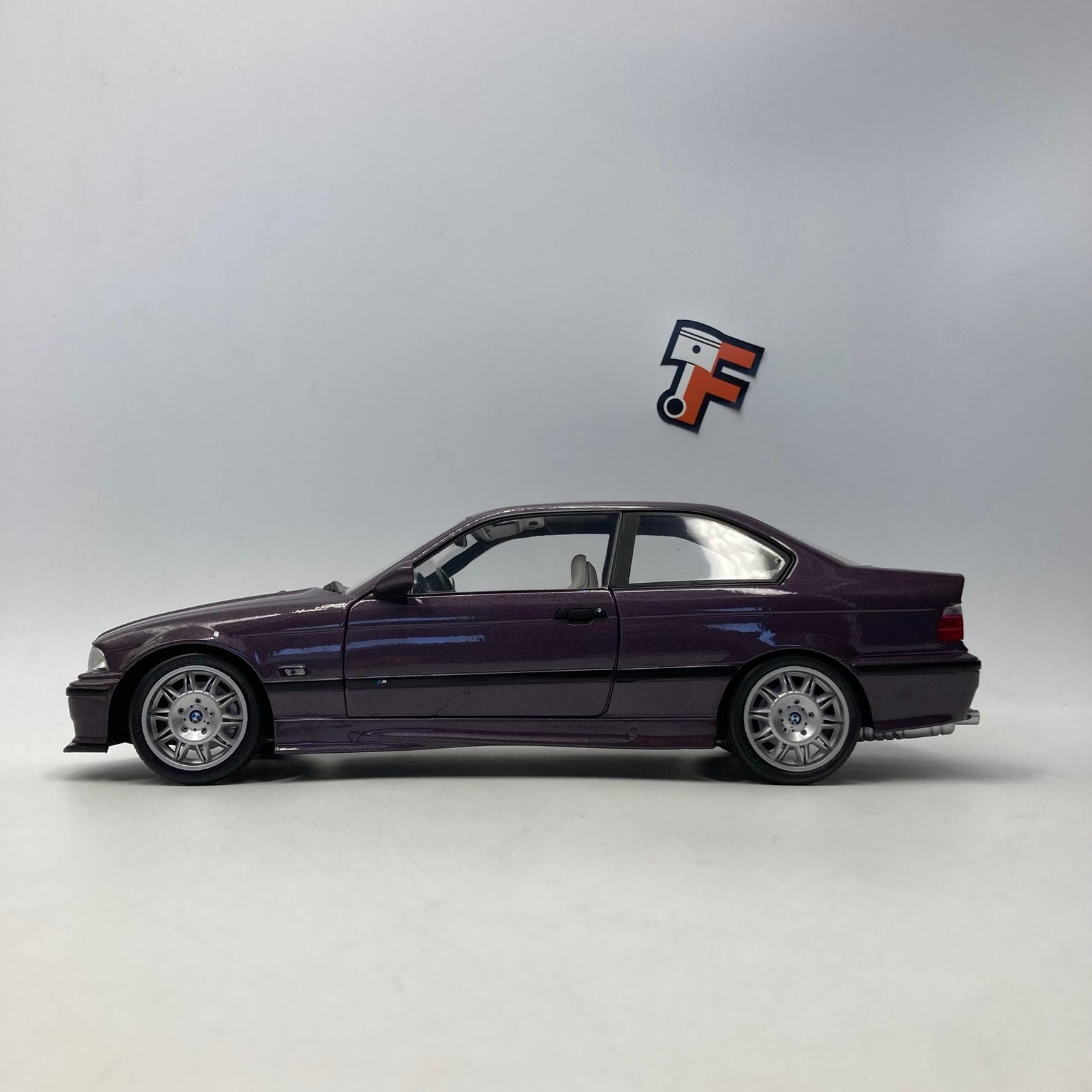 BMW M3 E36 COUPE M3 TECHNOVIOLET – Image 4