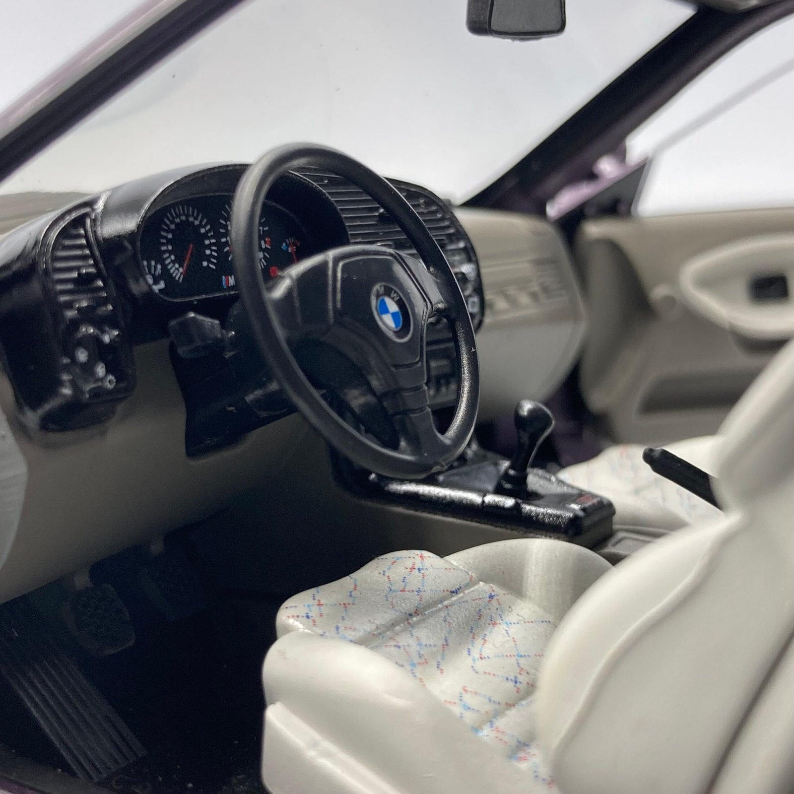 BMW M3 E36 COUPE M3 TECHNOVIOLET – Image 9