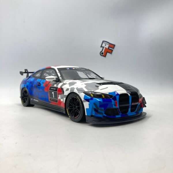 Miniature BMW M4 GT4 1/18 OT1125 vendue en Suisse