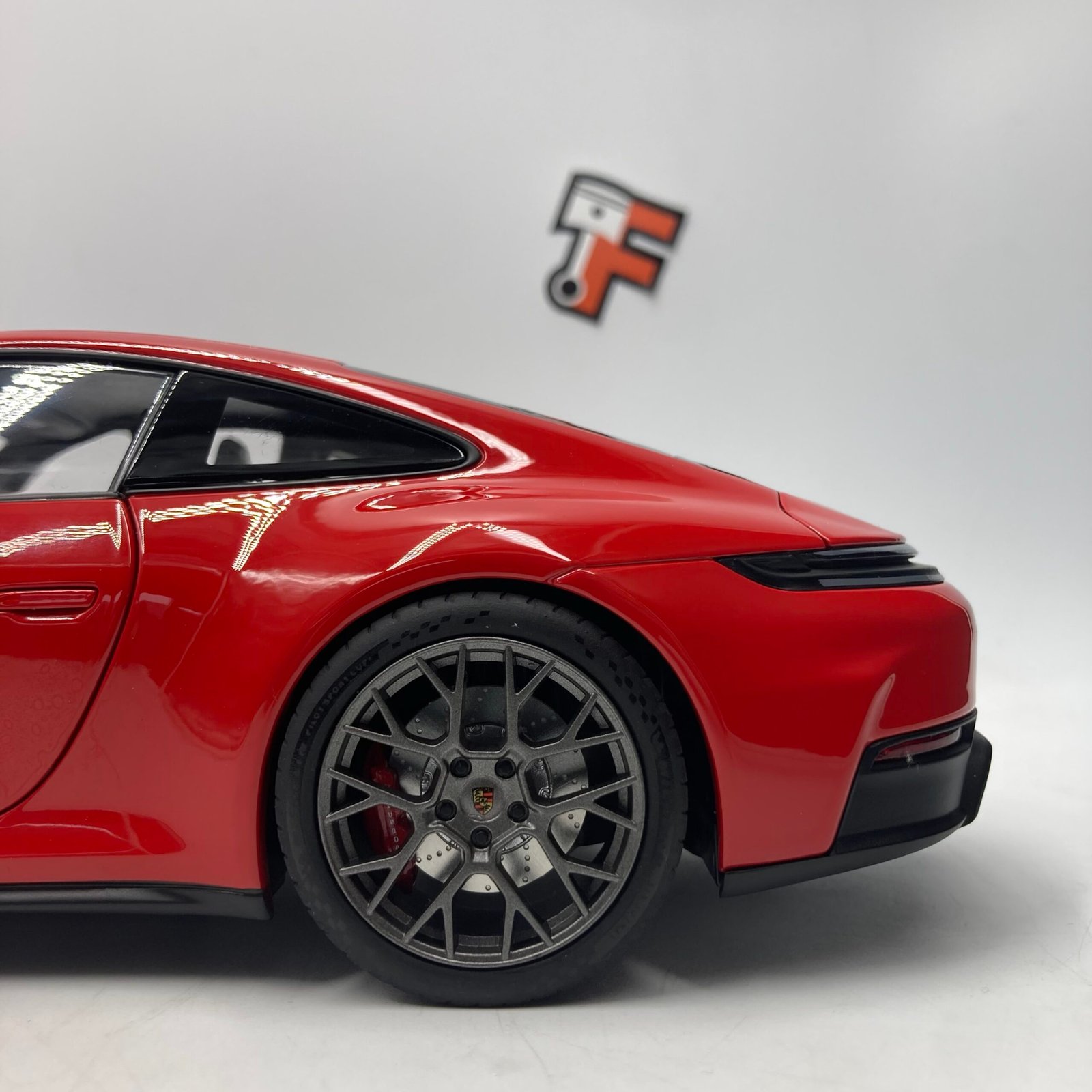Porsche 911 Carrera 4 GTS 2024 Guards Red – Image 13