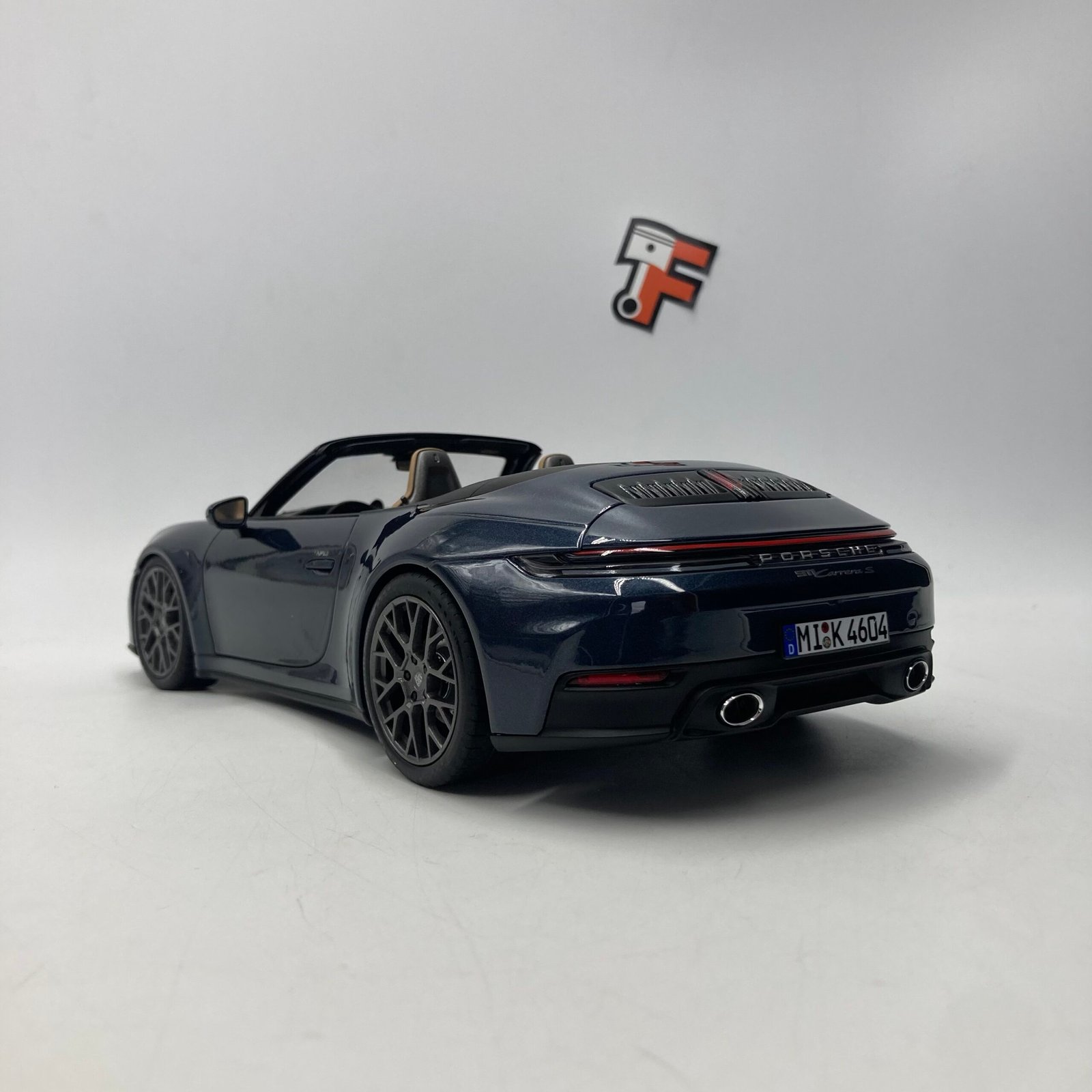 Porsche 911 992.2 Carrera S Cabriolet 2025 Yachtingbluemetallic – Image 5
