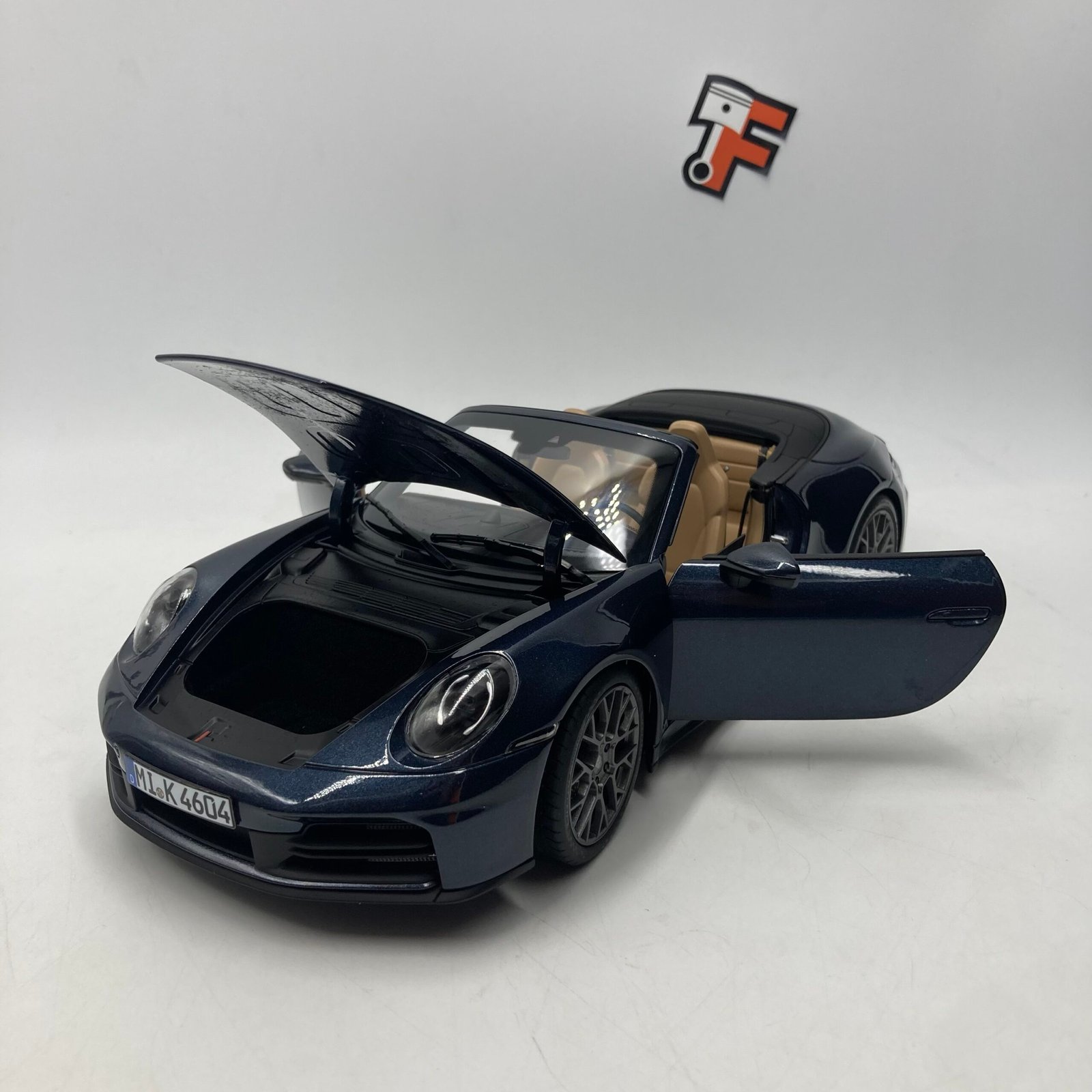 Porsche 911 992.2 Carrera S Cabriolet 2025 Yachtingbluemetallic – Image 13