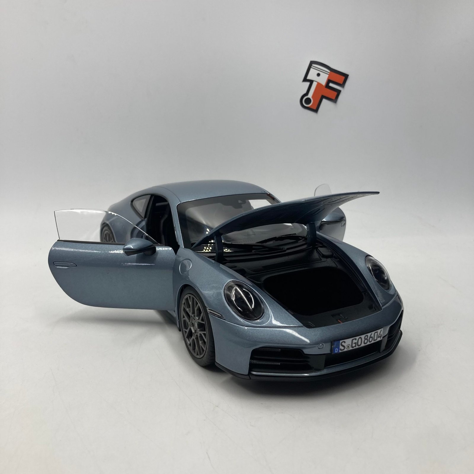 Porsche 911 992.2 Carrera 2025 Polarsilbermetallic – Image 11