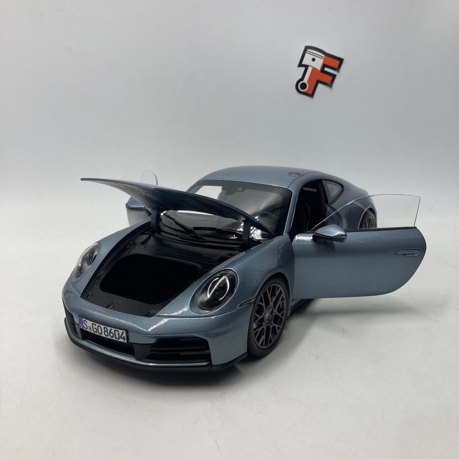 Porsche 911 992.2 Carrera 2025 Polarsilbermetallic – Image 12