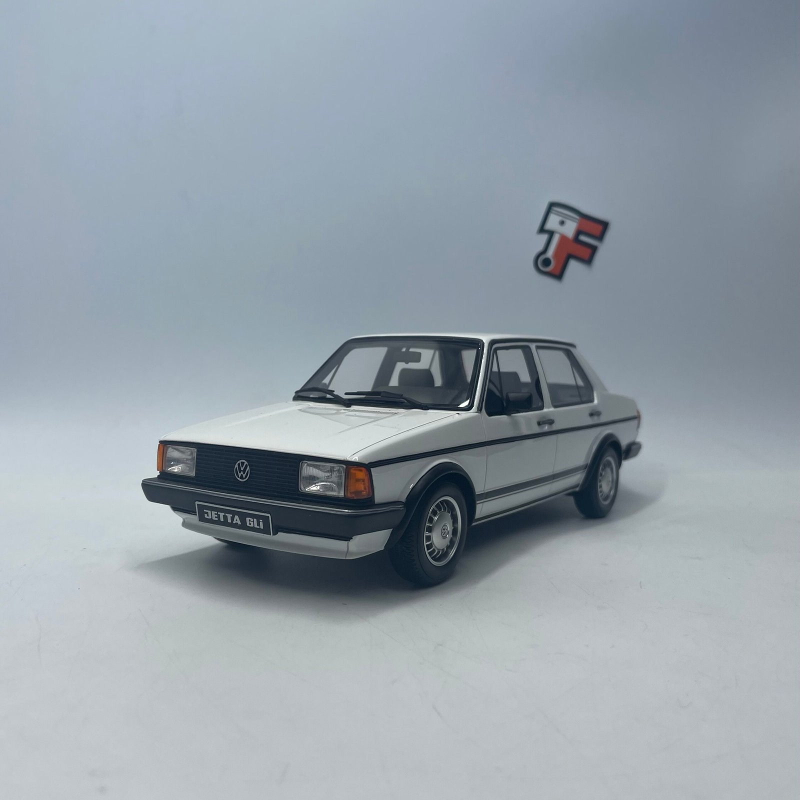 Volkswagen Jetta 1.8 GLI White – Image 3