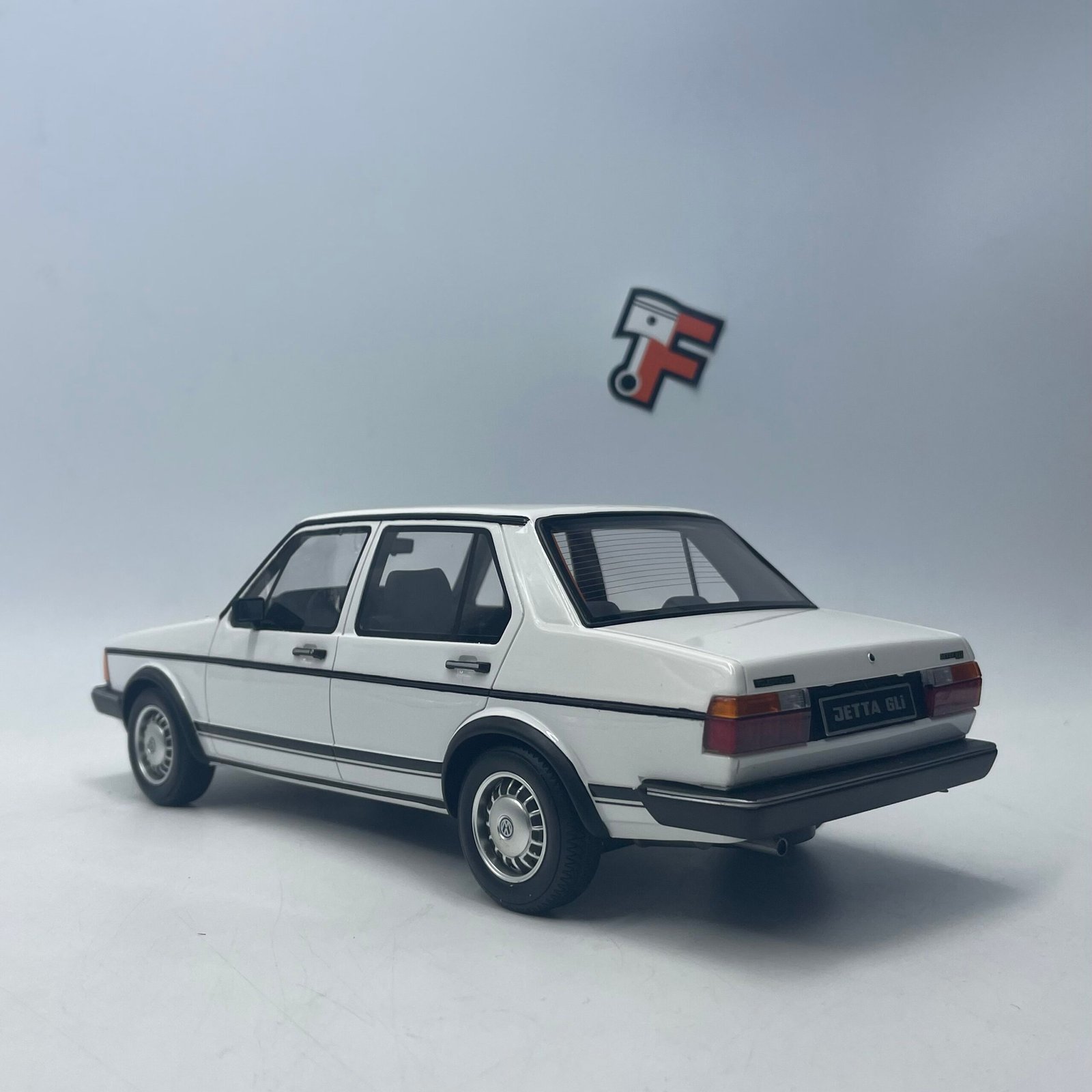 Volkswagen Jetta 1.8 GLI White – Image 5