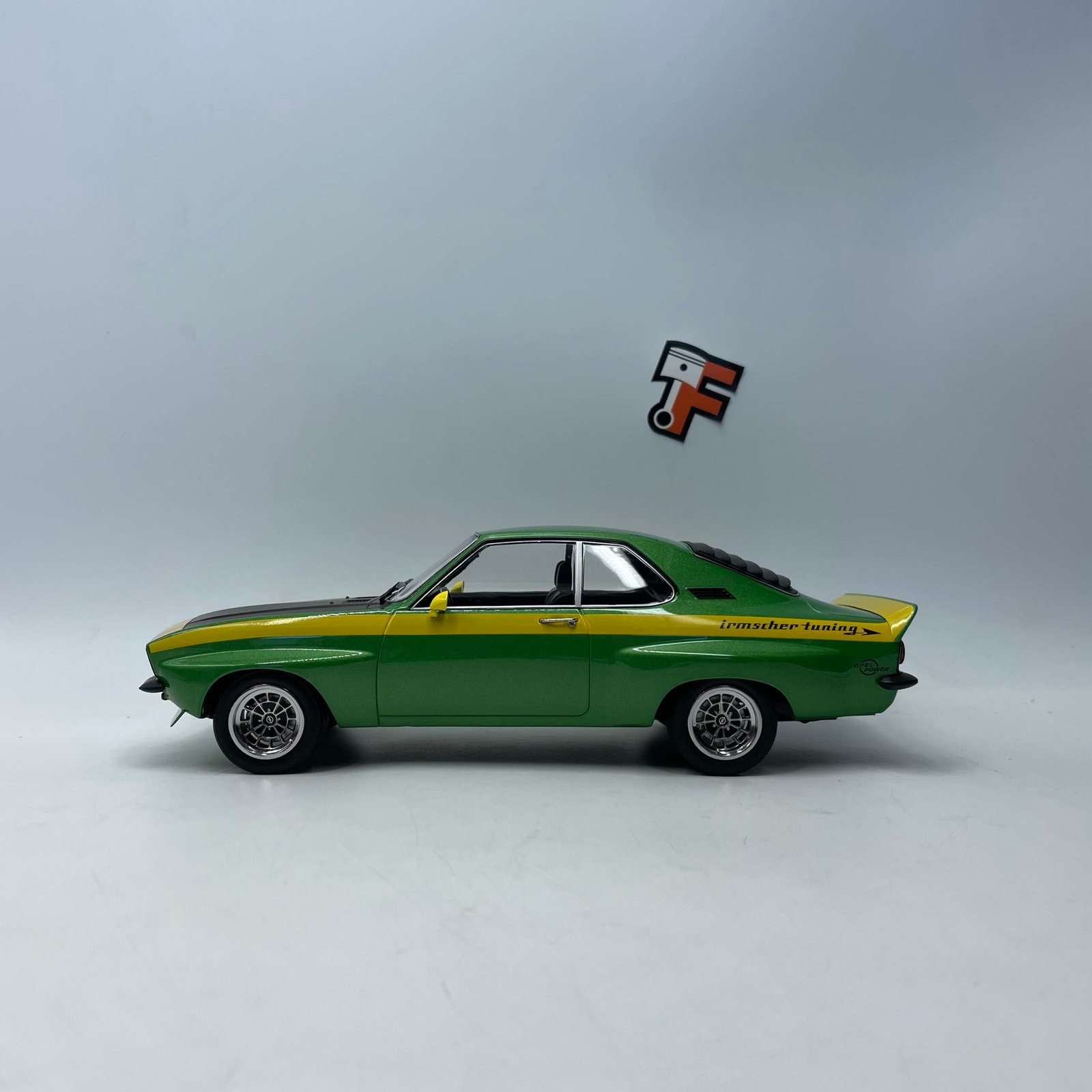 Opel Manta A Irmscher 1974 green&yellow – Image 4
