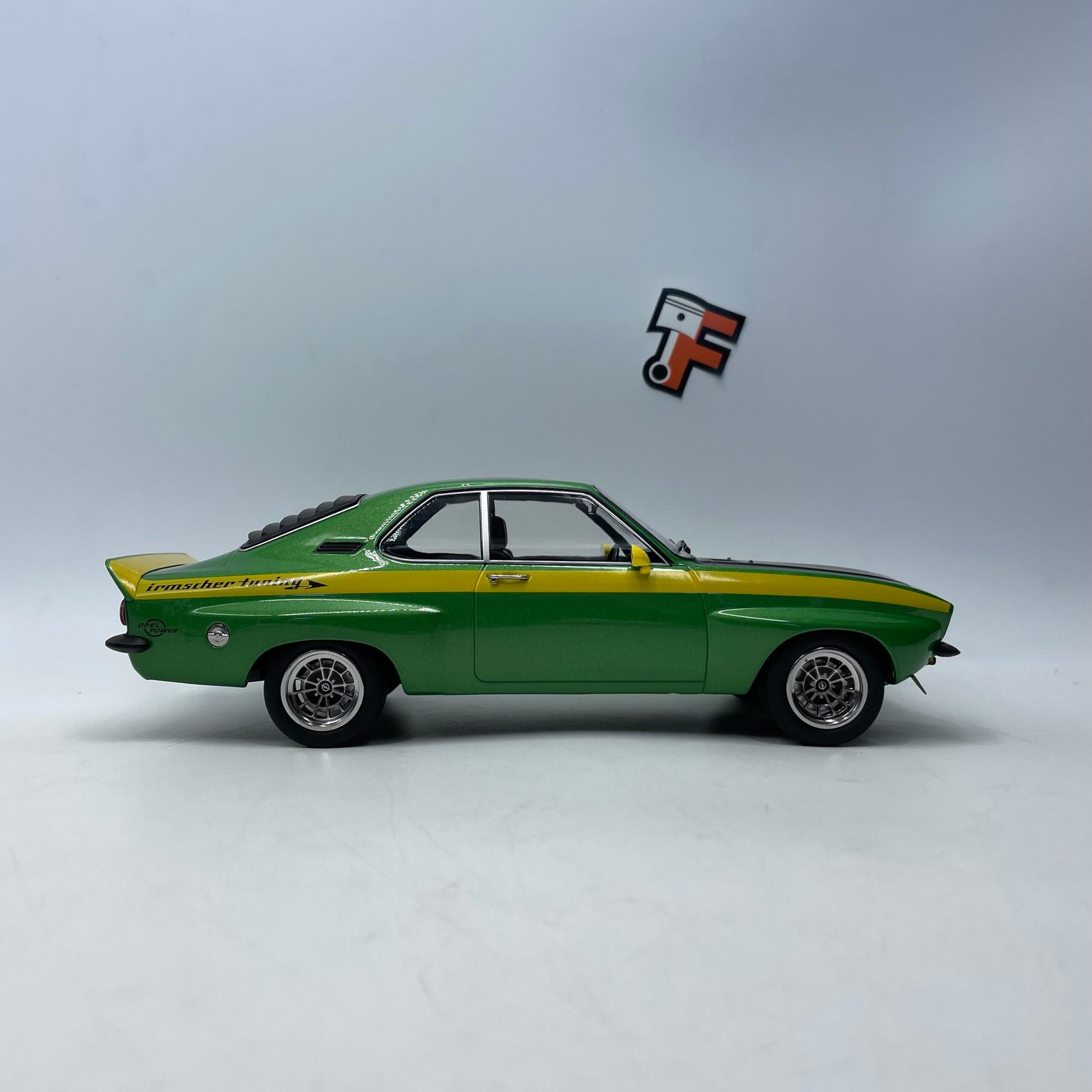 Opel Manta A Irmscher 1974 green&yellow – Image 8