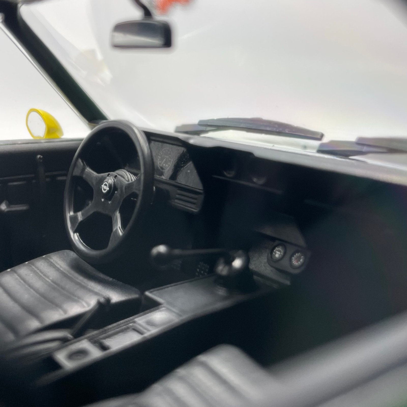 Opel Manta A Irmscher 1974 green&yellow – Image 10