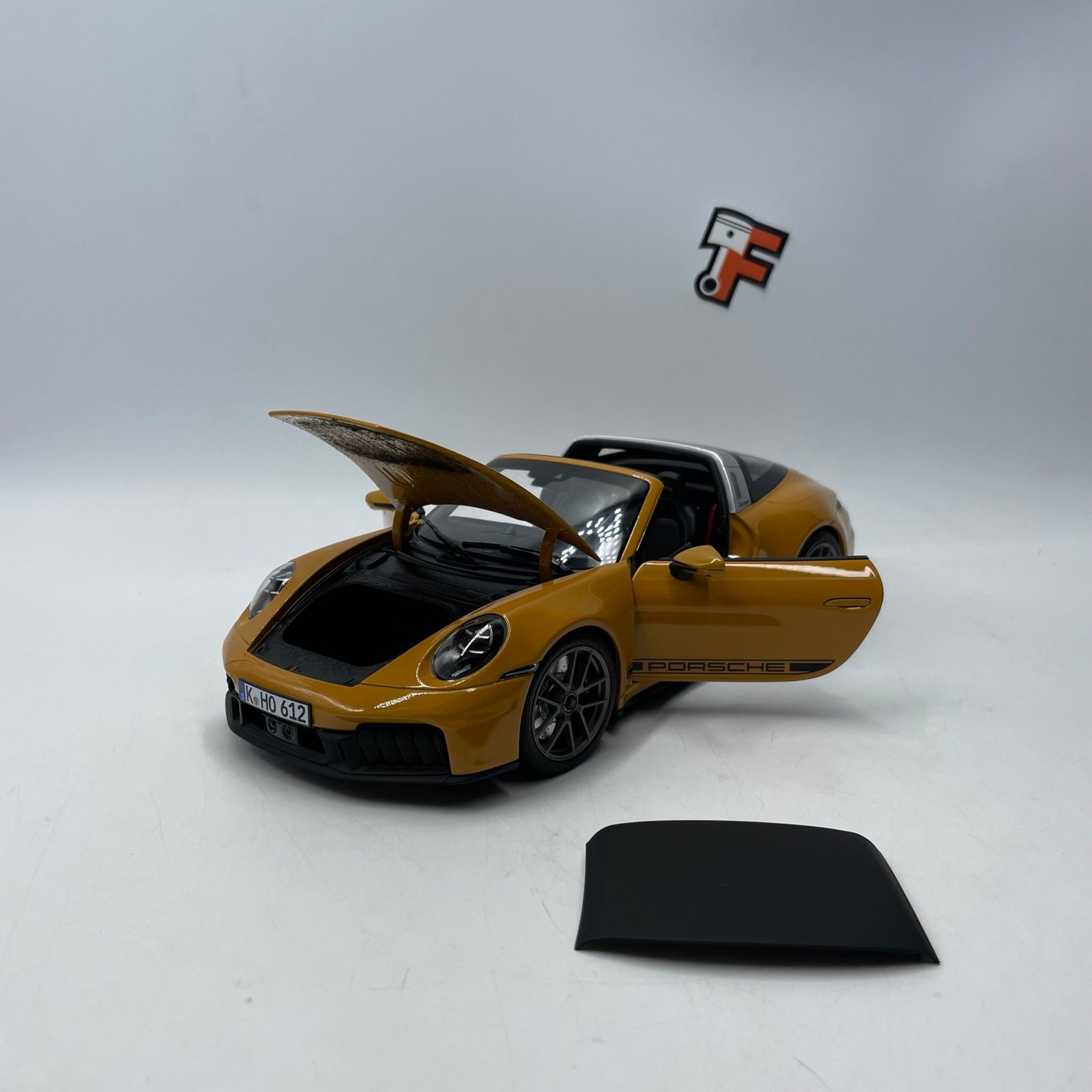 Porsche 911 Targa 4 GTS 2025 Bahamayellow – Image 13