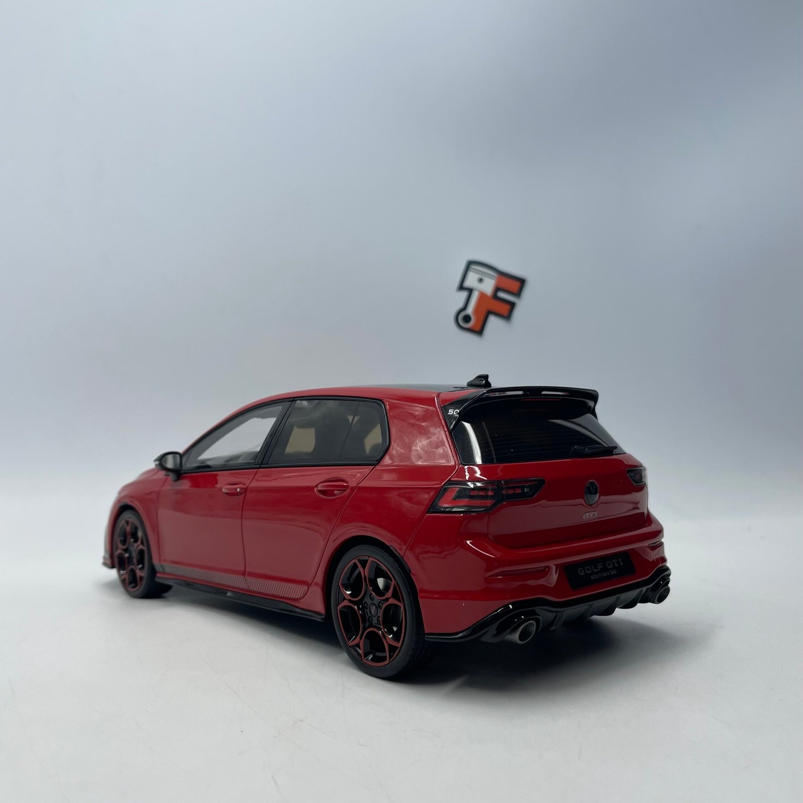 Volkswagen Golf GTI "50th Edition" 2024 tord – Image 5
