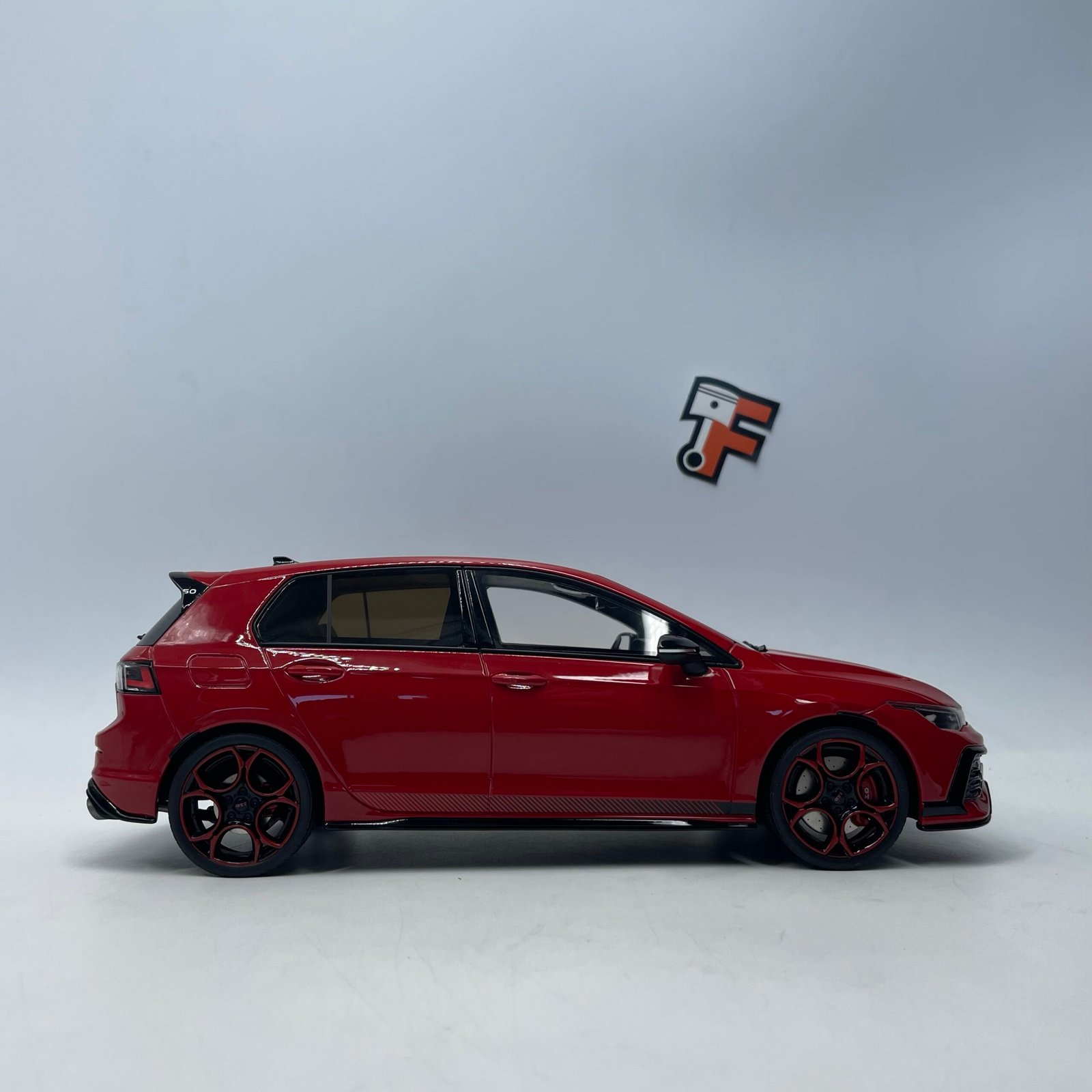 Volkswagen Golf GTI "50th Edition" 2024 tord – Image 8