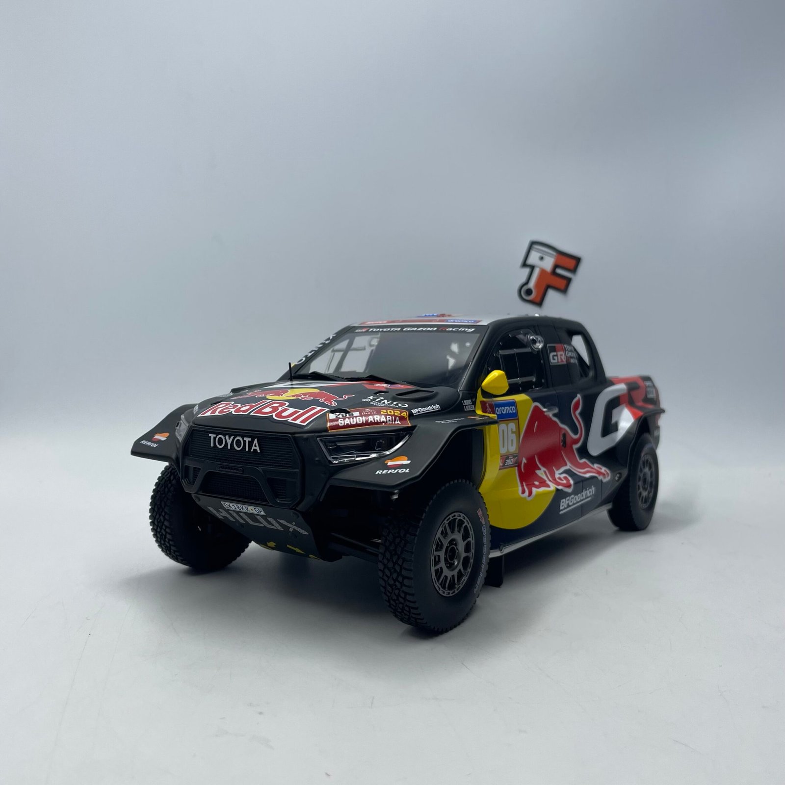 Toyota GR DKR Hilux Evo T1U Rally Dakar 2024 – Image 3