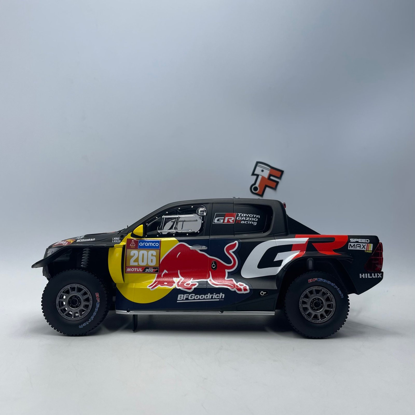 Toyota GR DKR Hilux Evo T1U Rally Dakar 2024 – Image 4