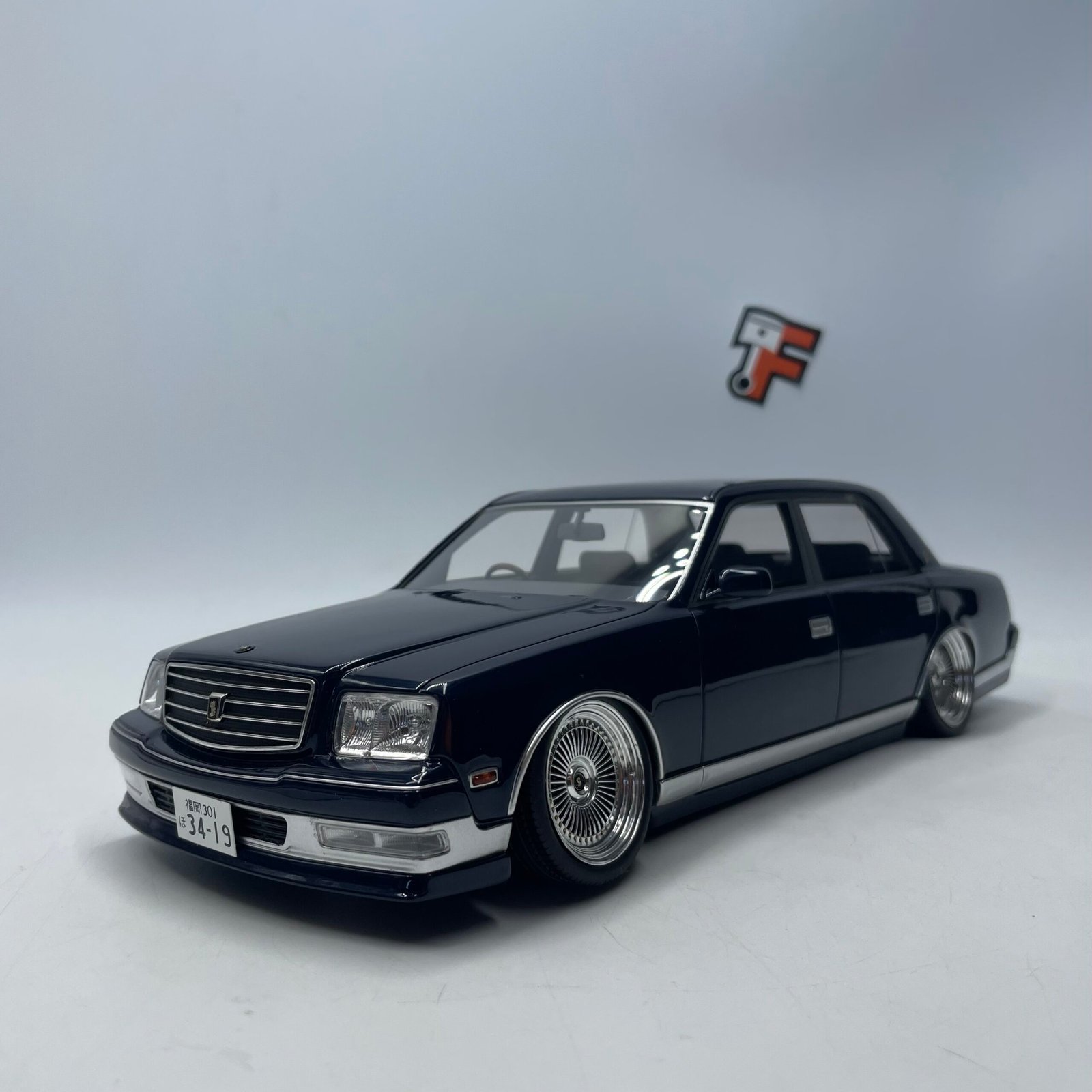 Toyota Century V12 Stance – Image 3