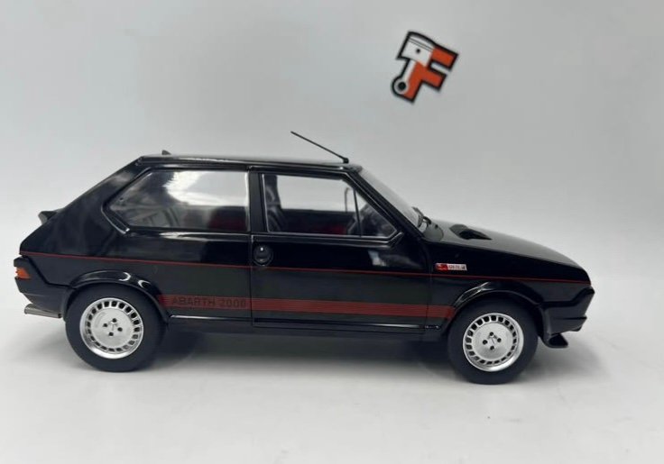 Fiat Ritmo TC 125 Abarth Black – Image 5