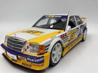 Miniature Mercedes 190E EVO I DTM 1989 Reuter 1/18 Minichamps vendue en Suisse