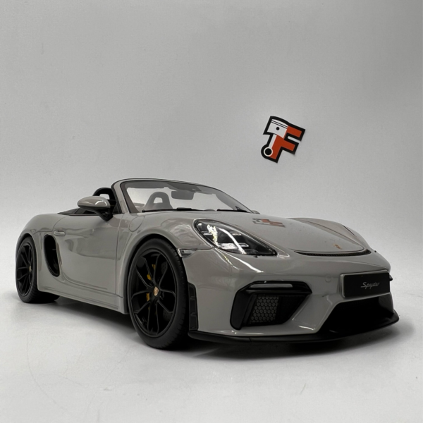 Miniature Porsche 718 Spyder 2019 Crayon Grey 1/18 GT Spirit vendue en Suisse
