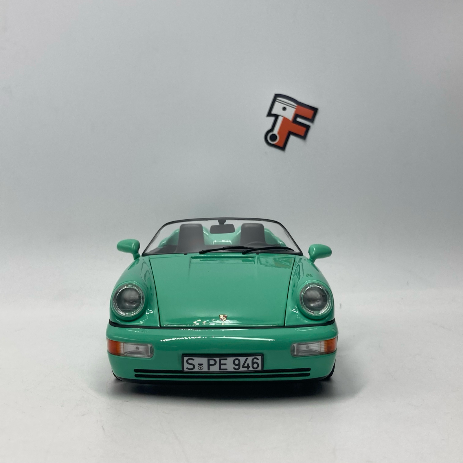 Porsche 911 964 Speedster Mint Green – Image 2