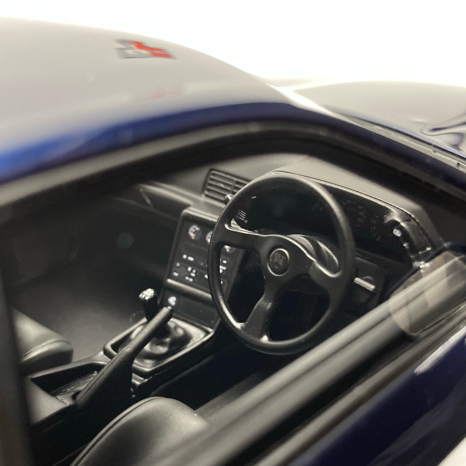 Nissan GT-R R32 Dark Blue Pearl 1993 – Image 7