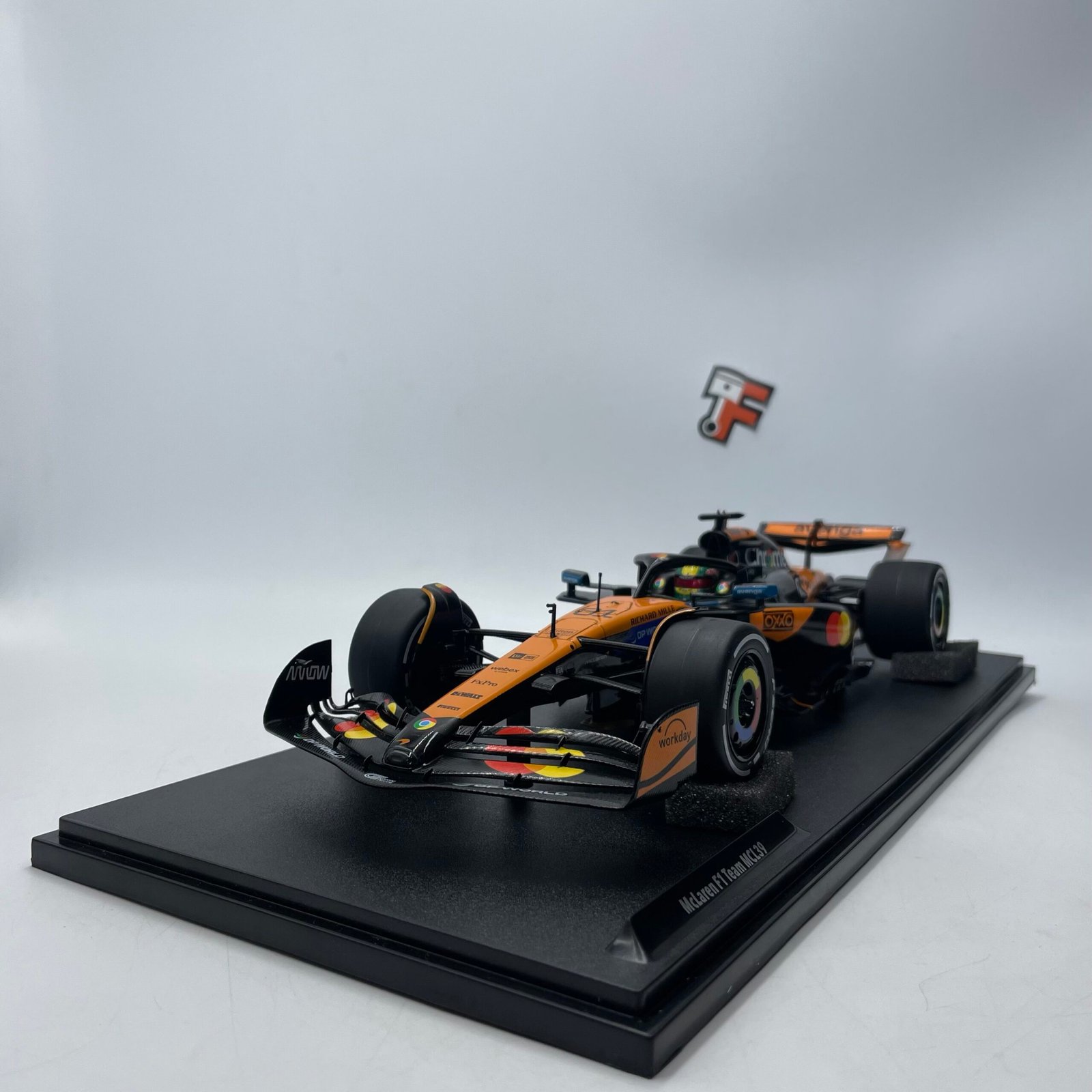 MCLAREN MCL39 ORANGE O.Piastri #81 GP CHINA 2025 – Image 3