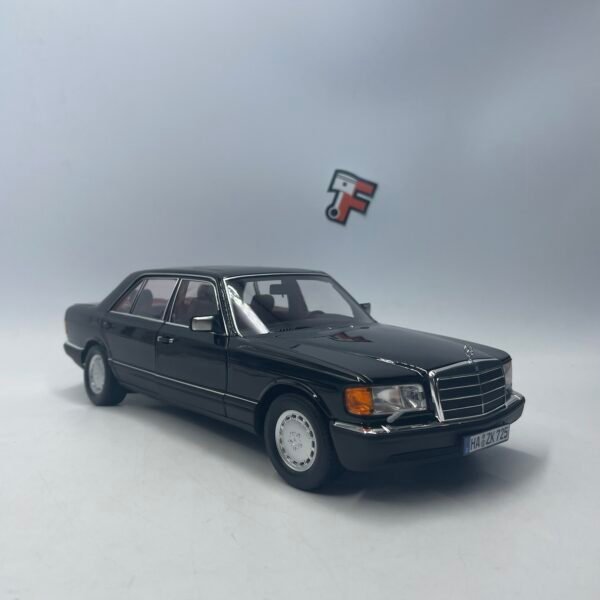 Miniature Mercedes-Benz 560 SEL 1991 Black Norev vendue en Suisse