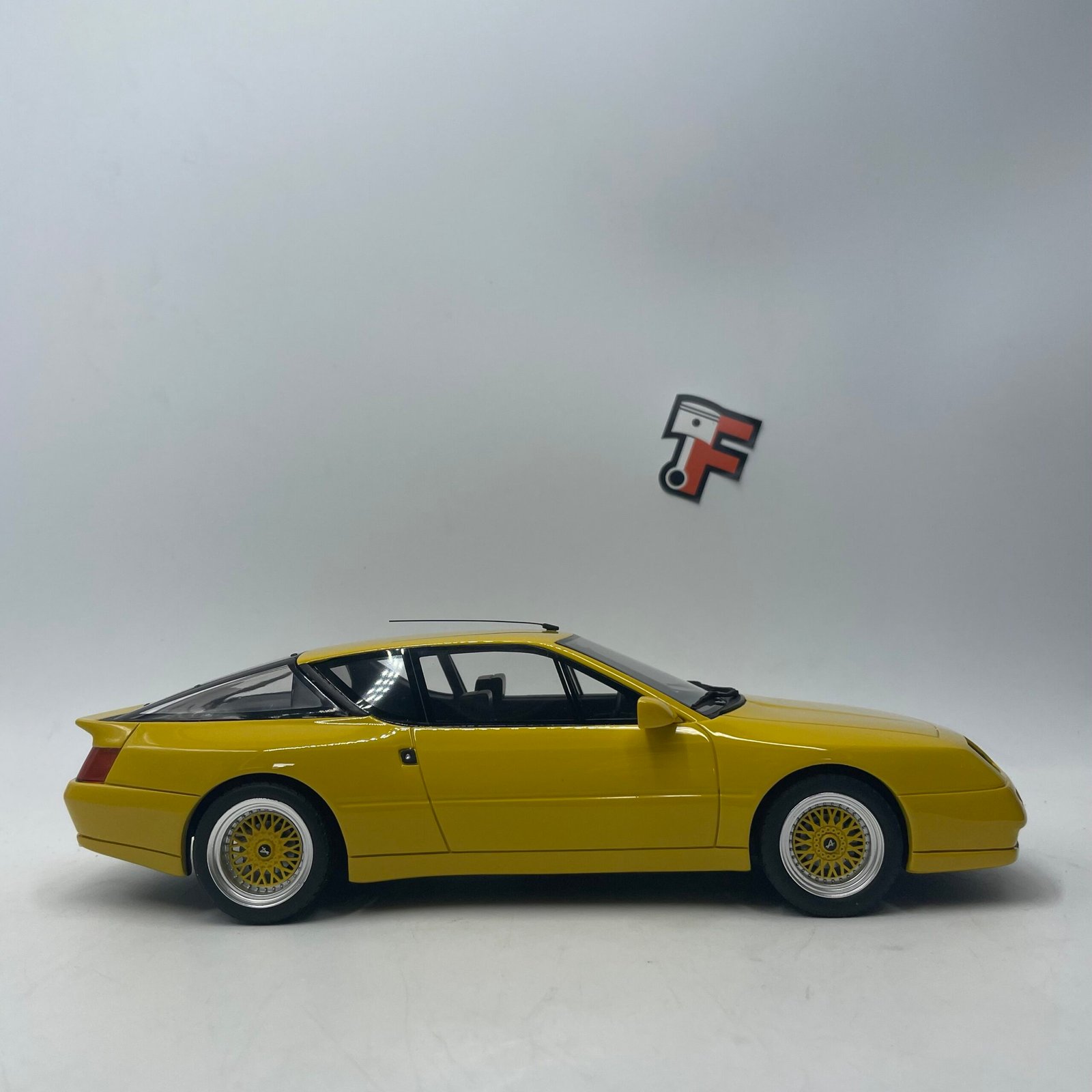 Renault Alpine GTA Le Mans Danielson Yellow – Image 8