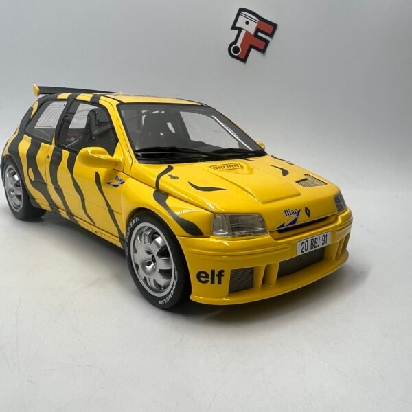 Miniature Renault Clio Maxi Présentation Ottomobile vendue en Suisse
