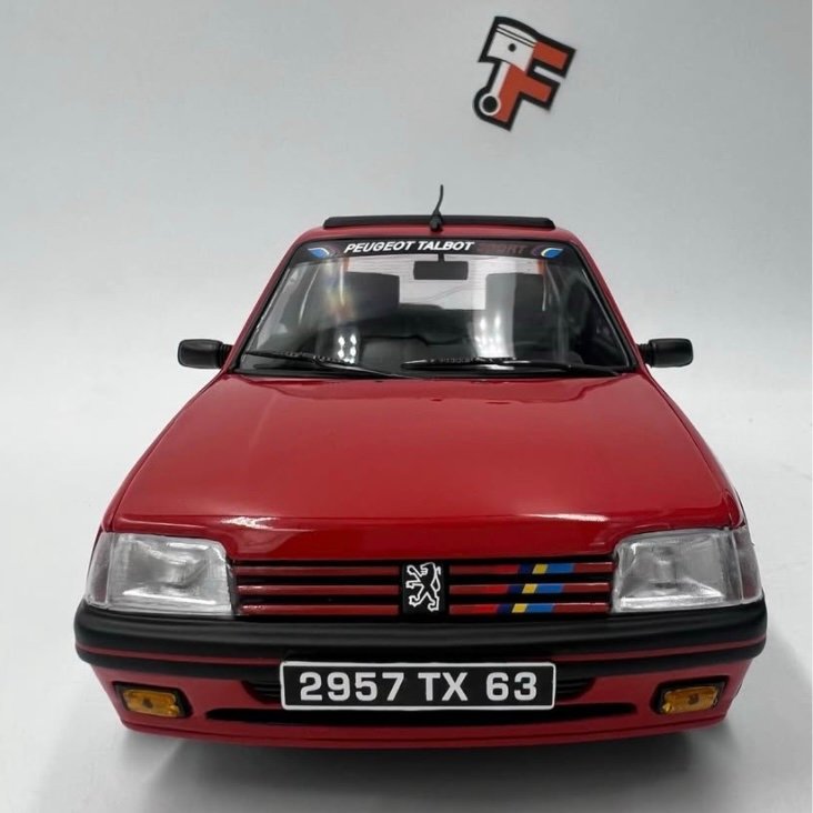 Peugeot 205 GTi 1.9 PTS deco 1991 Vallelunga Red – Image 2