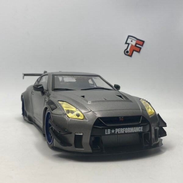 Miniature Nissan GT-R R35 Liberty Walk Silver 2 Solido vendue en Suisse