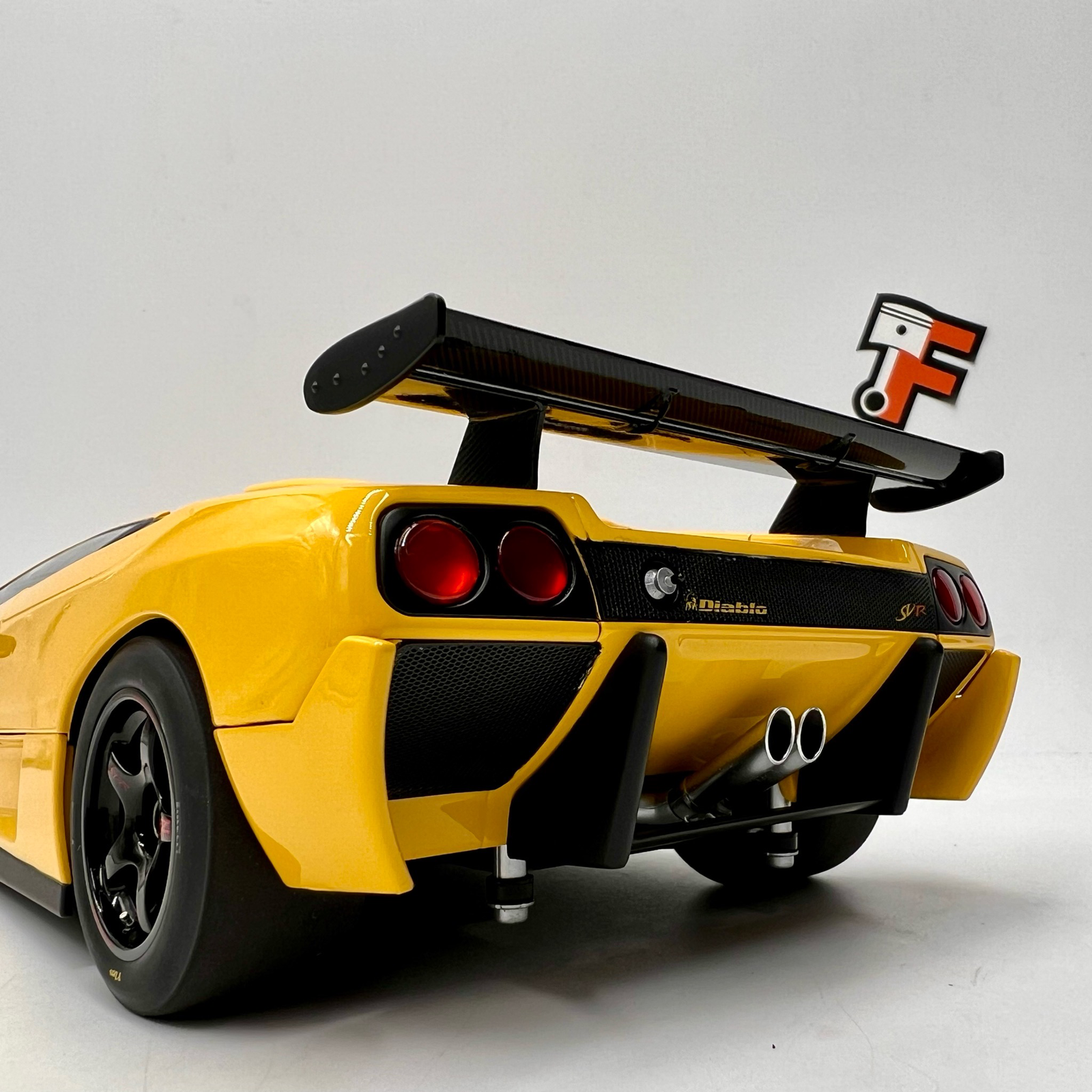 Lamborghini Diablo SV-R Superfly Yellow 1996 – Image 4