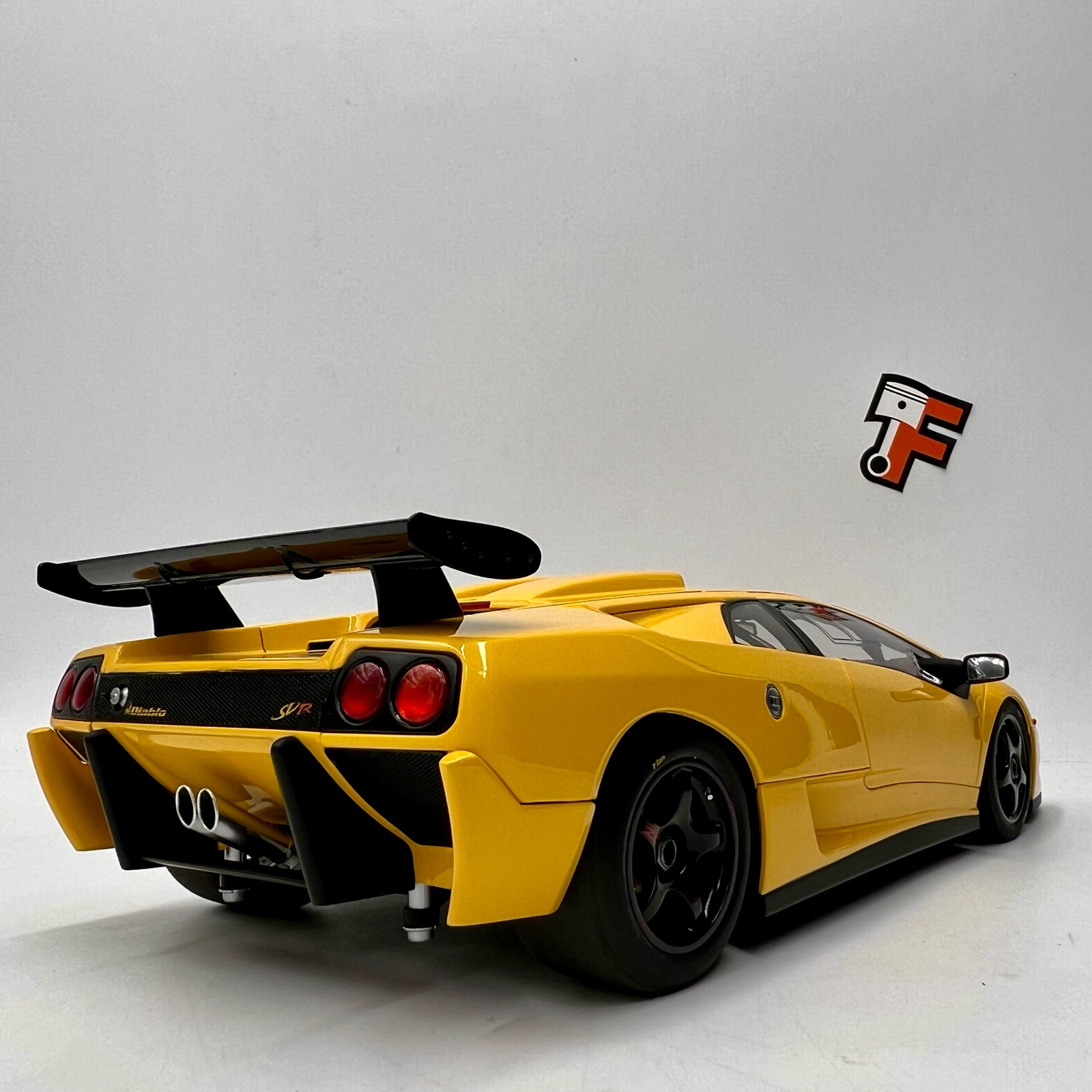 Lamborghini Diablo SV-R Superfly Yellow 1996 – Image 6