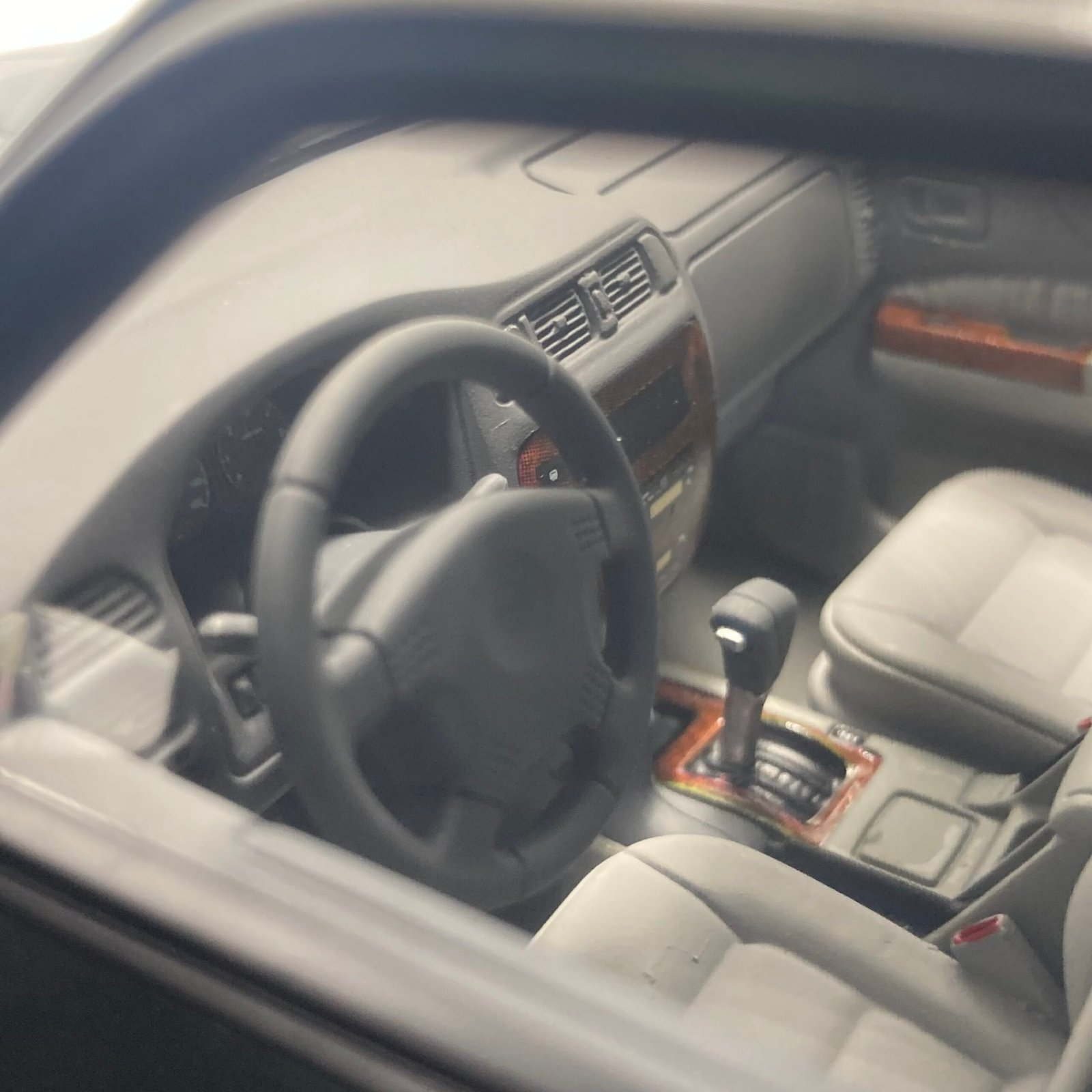 Nissan Patrol GRY61 Basil Green Pearl 1998 – Image 9
