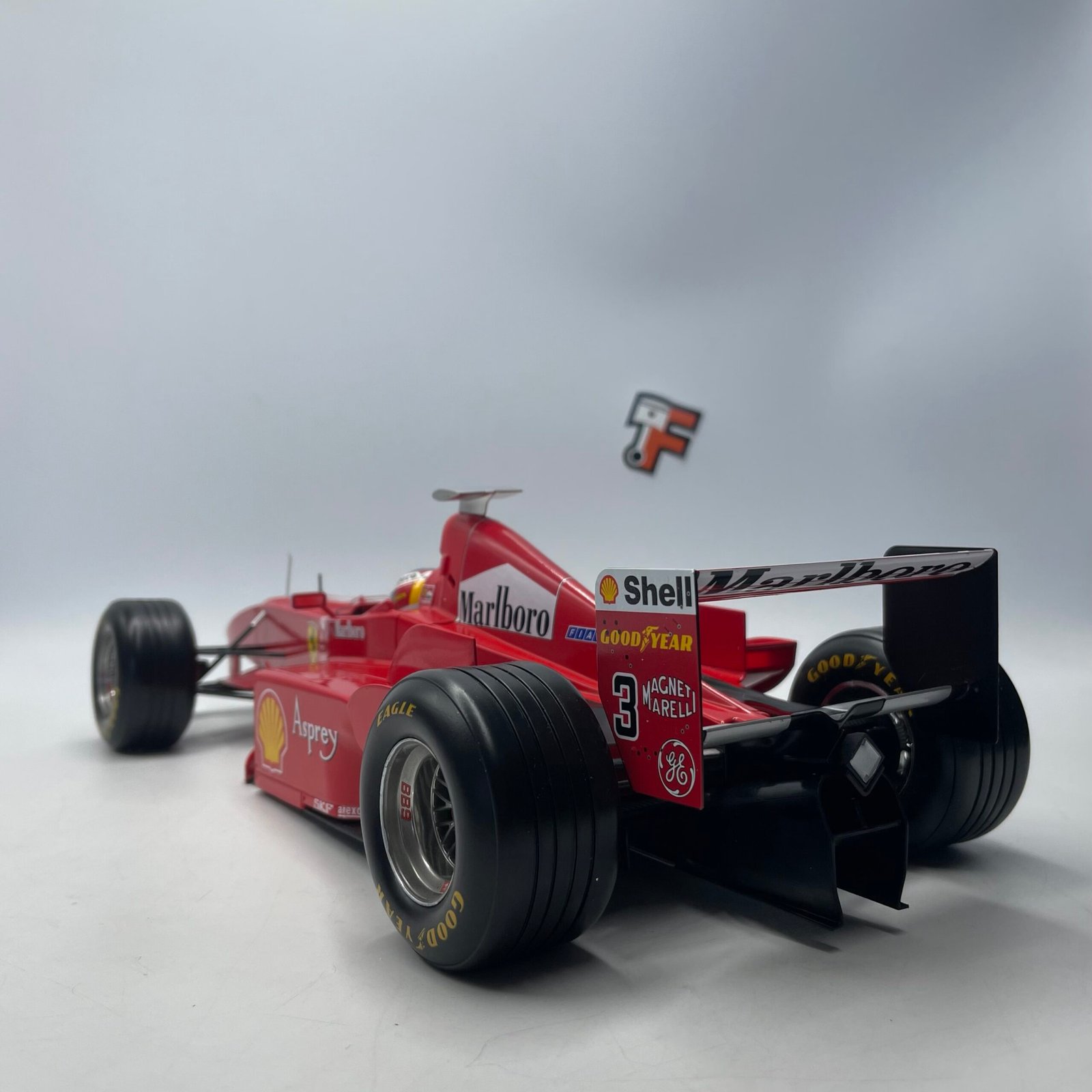 Ferrari F1 F300 GP Italy 1998 #3 Winner M.Schumacher 1/12 – Image 5