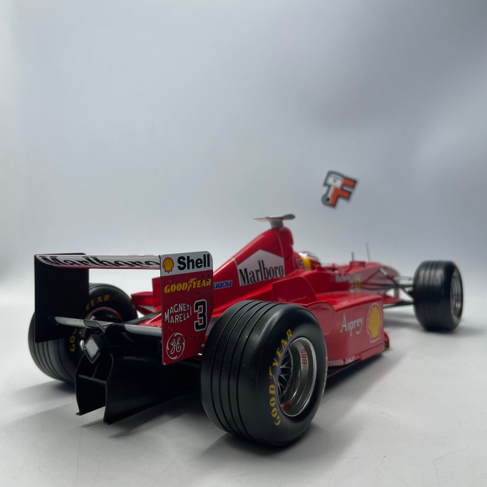 Ferrari F1 F300 GP Italy 1998 #3 Winner M.Schumacher 1/12 – Image 7
