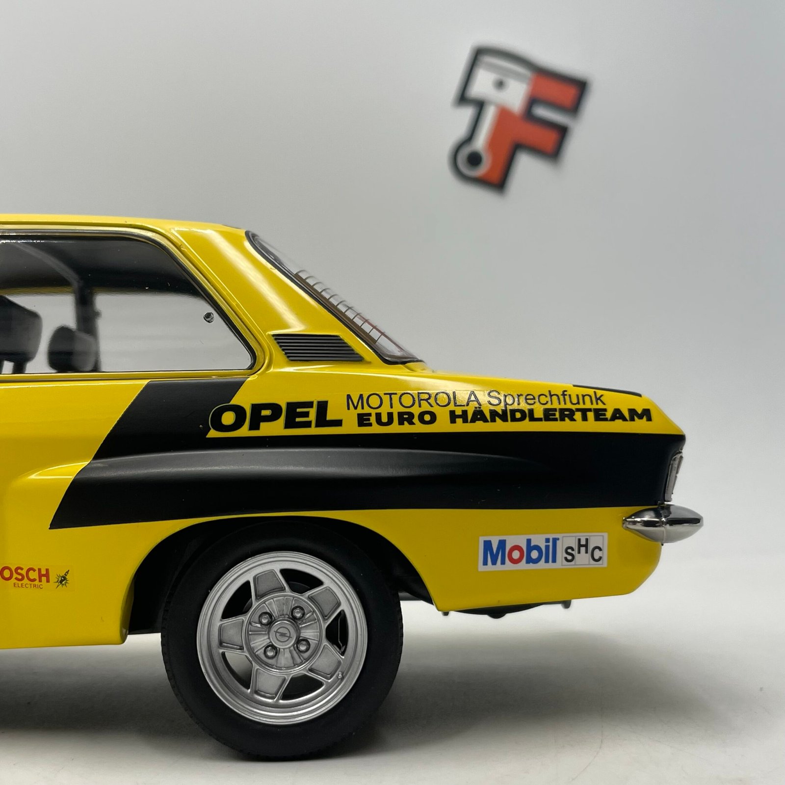 Opel Ascona 1.9 SR #4 RAC Rally 1974 Walter Röhrl / Jochen Berger – Image 12