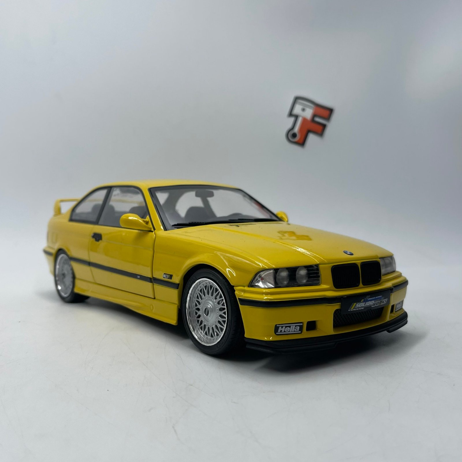 Miniature BMW M3 E36 Coupé Solido Works Dakar Yellow 1991 1/18 vendue en Suisse