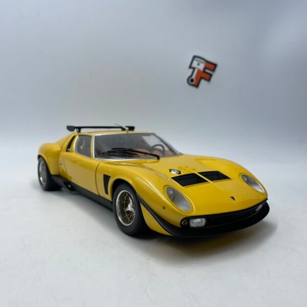 Miniature Lamborghini Miura SVR 1970 Yellow/Black Kyosho 1/18 vendue en Suisse