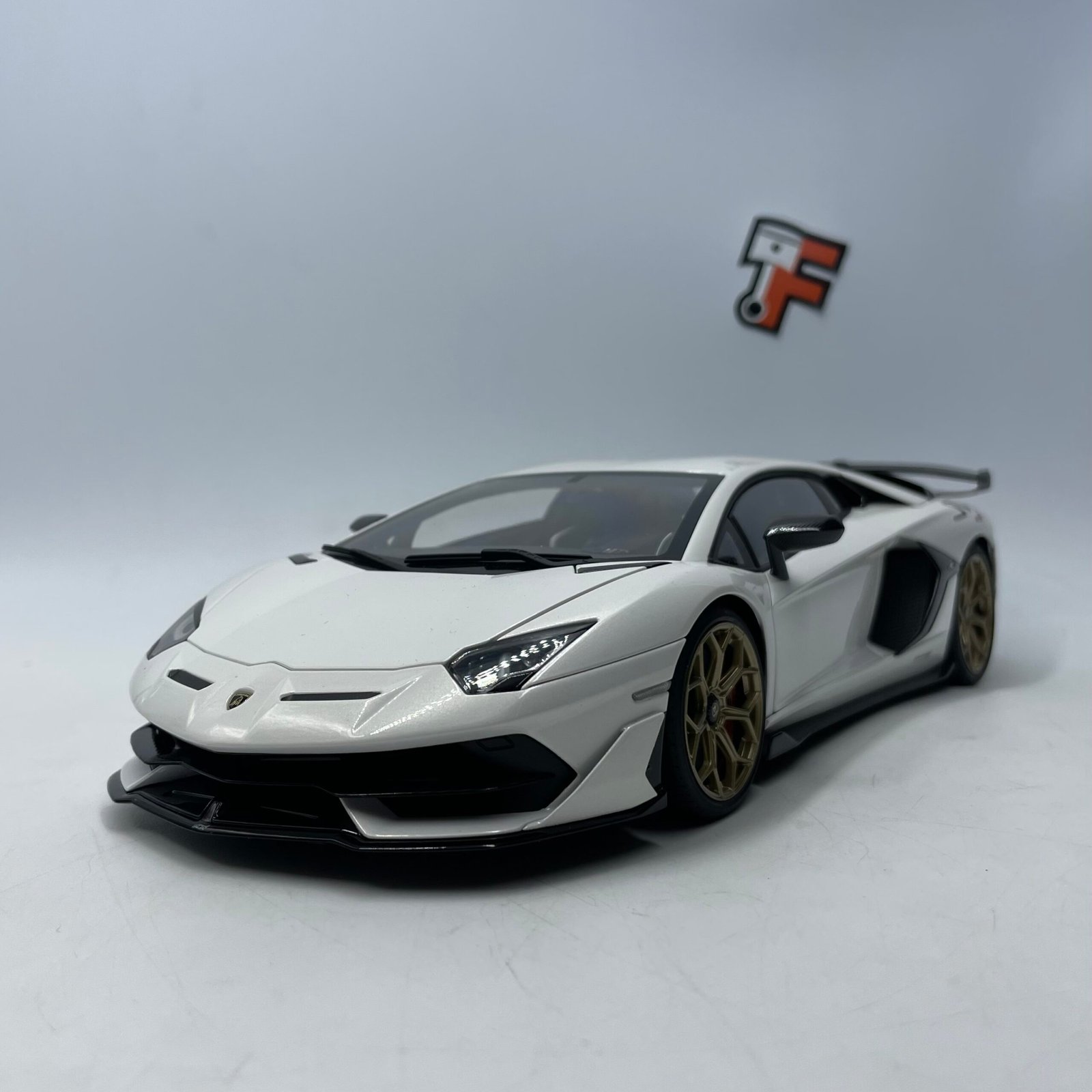 Lamborghini Aventador SVJ Bianco Asopo – Image 3