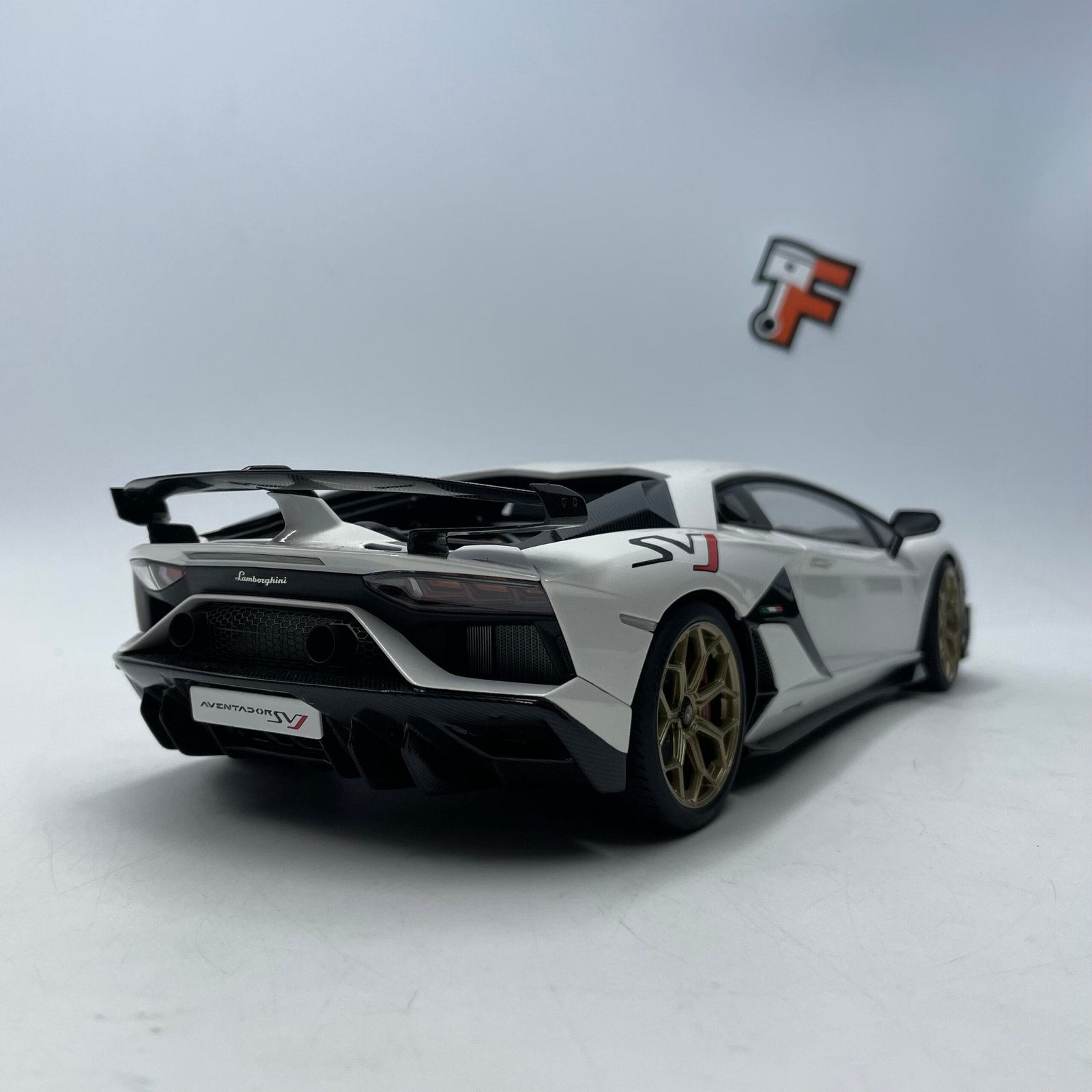 Lamborghini Aventador SVJ Bianco Asopo – Image 7