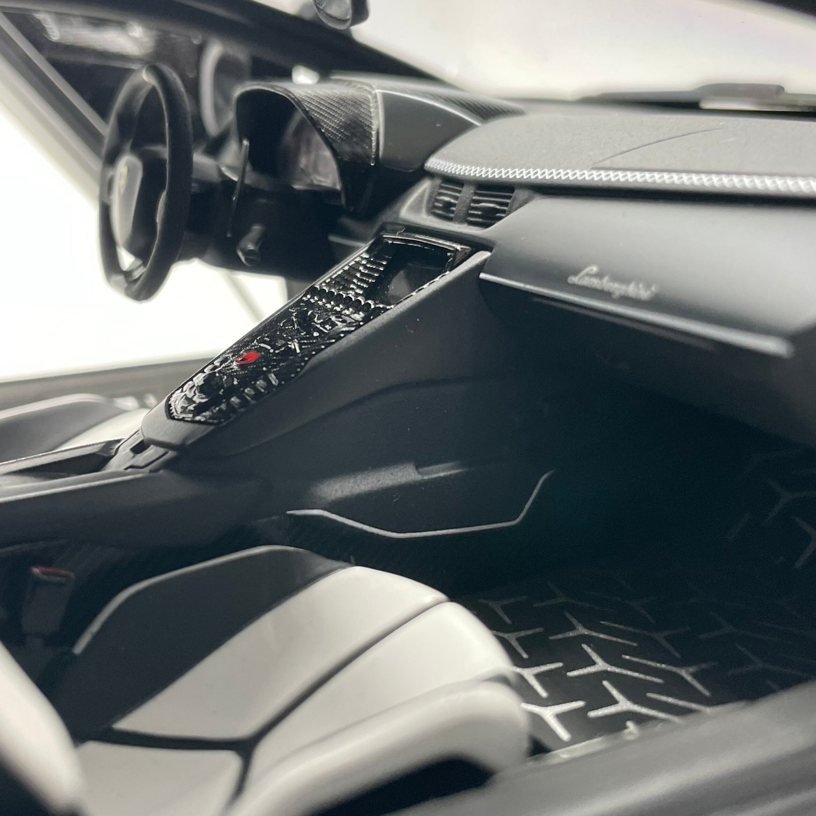 Lamborghini Aventador SVJ Bianco Asopo – Image 10