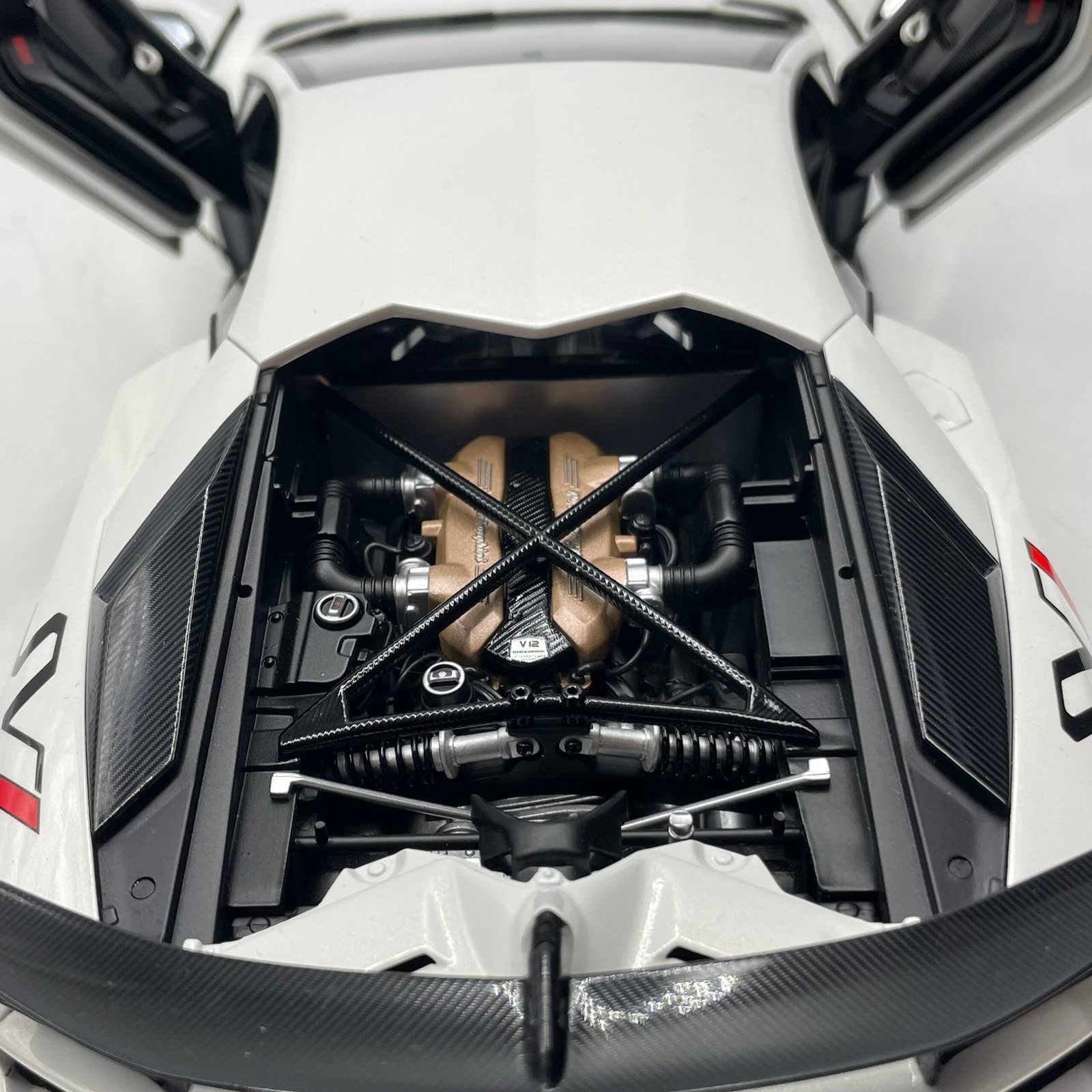 Lamborghini Aventador SVJ Bianco Asopo – Image 11