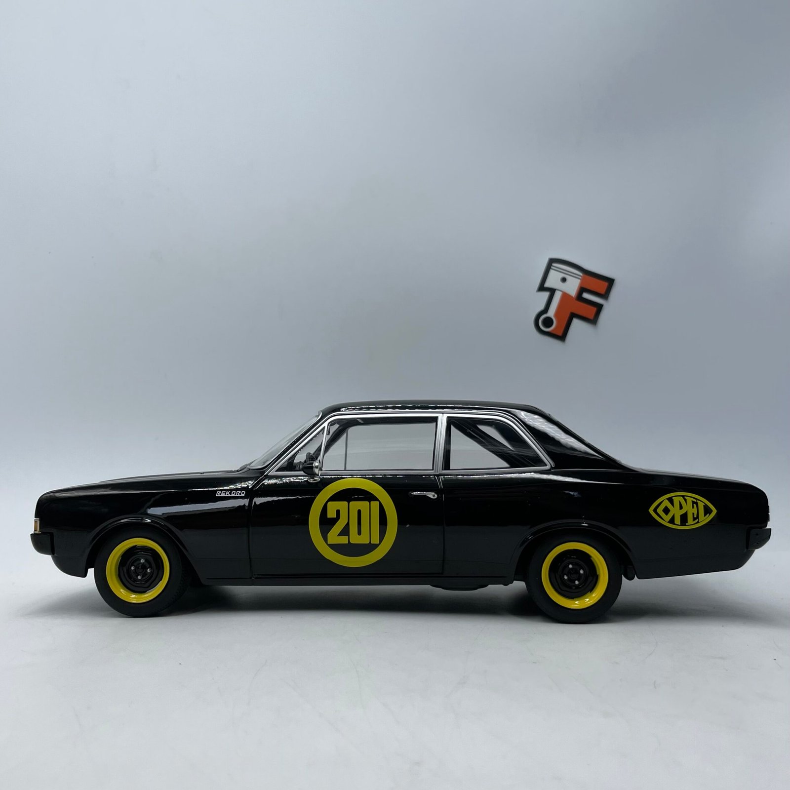 Opel Rekord C Shwarze Witwe #201 1967 – Image 4