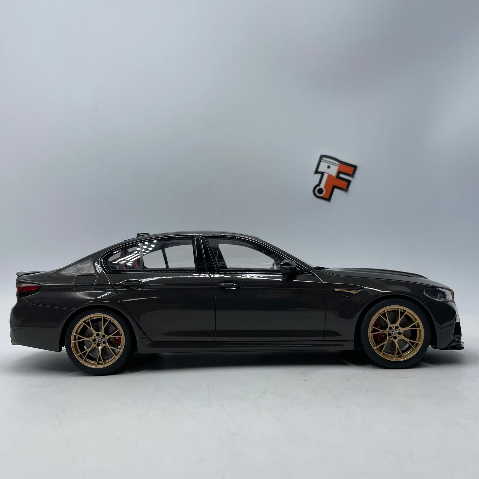 BMW M5 CS 2021 Grey – Image 8