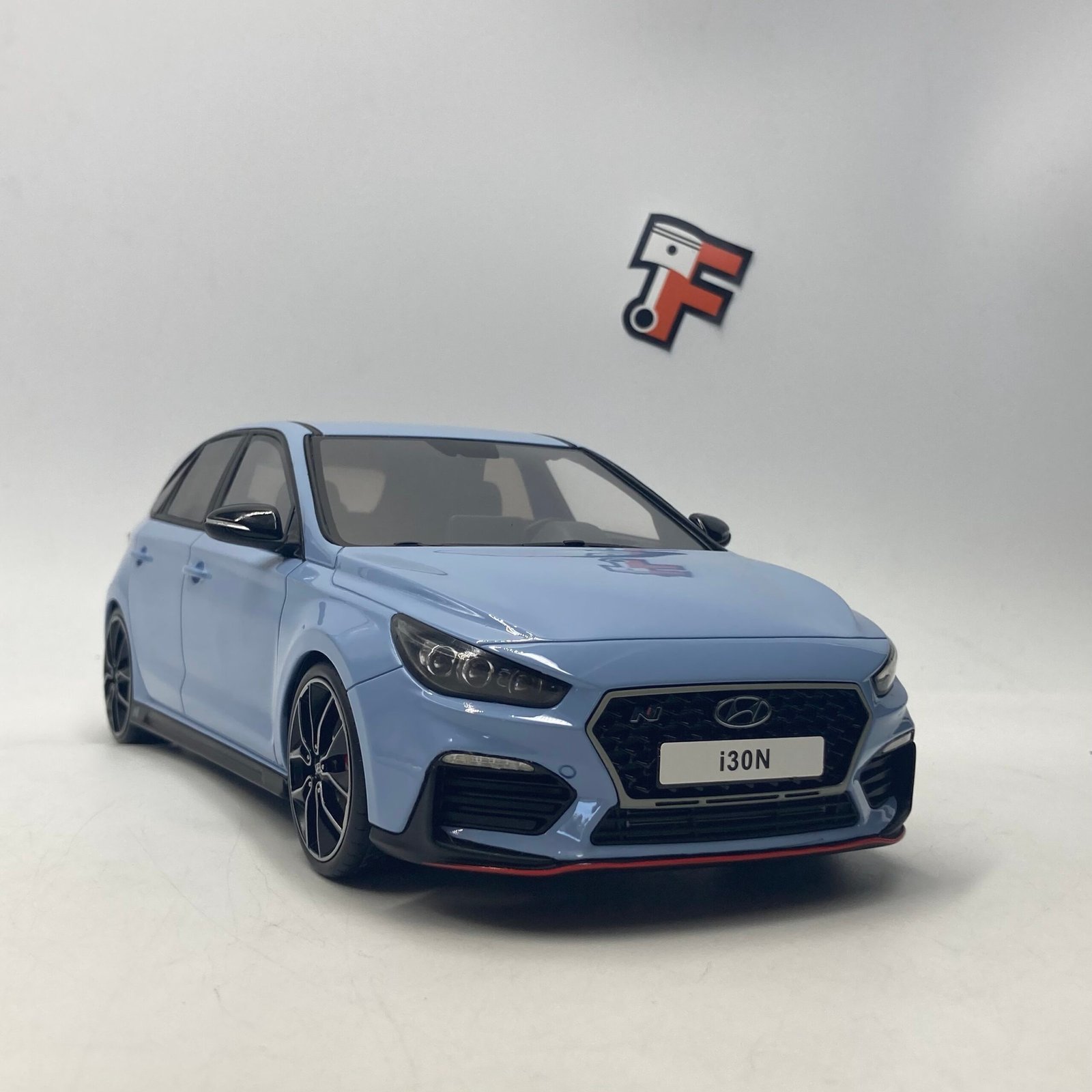 Miniature Hyundai i30 N OT425 OttOmobile 1/18 vendue en Suisse par Frakaxessoires